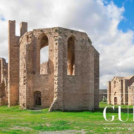 Arsinoe Guest House ファマグスタ エクステリア 写真