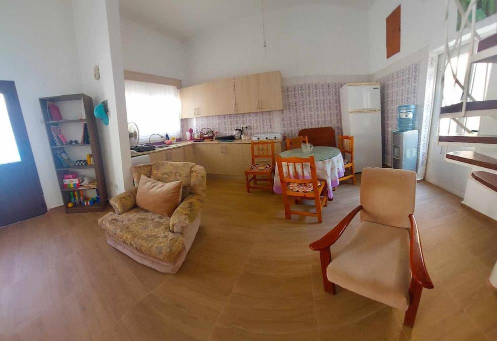 Arsinoe Guest House ファマグスタ エクステリア 写真